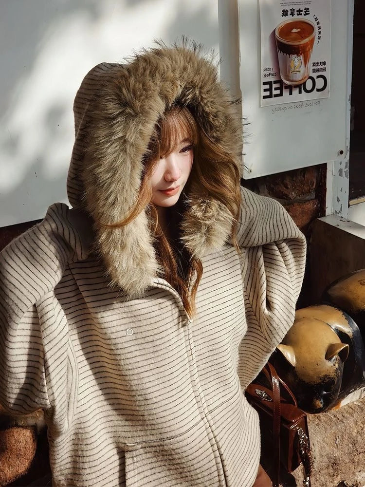 American Vintage Long Sleeve Hoodie Women Harajuku Casual Striped Sweatshirt Zipper Streetwear Faux Fur Sweet 2025 Autumn