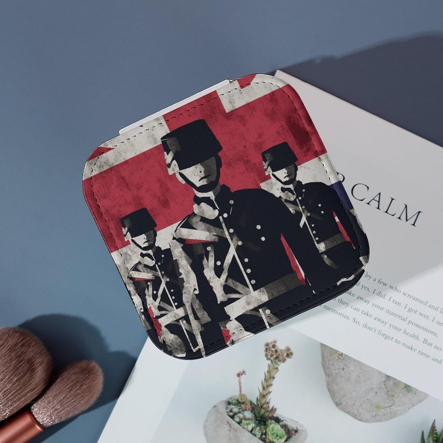 Makeup Mirror, Soldier in Front of Flag Printed Makeup Mirror,Portable Makeup Mirror,Durable Makeup Mirror,Office Makeup Mirror