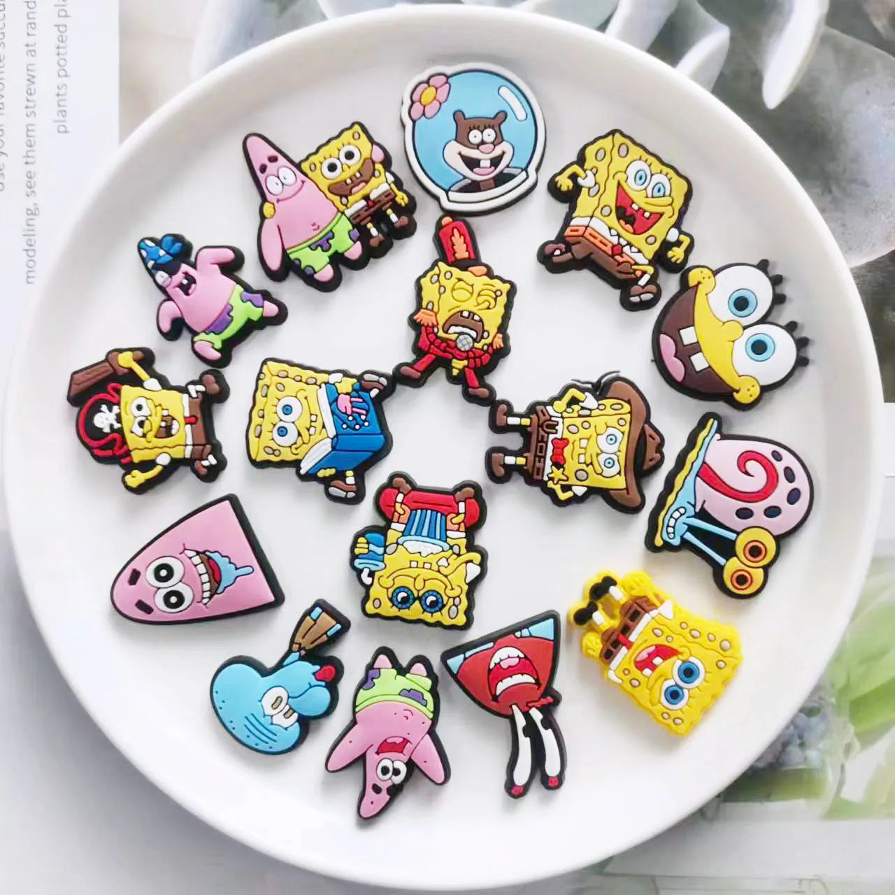 SpongeBob Cartoon Shoe Charms 1-20pcs Set SpongeBob SquarePants DIY PVC Decorations for Clog Sandals Kids Gift Shoe Accessories