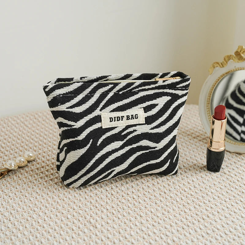 DJDF Black & White Line Women's Small Makeup Bag Canvas Zipper Portable Sanitary Napkin Storage Bag Simple Carry-On Coin Purse