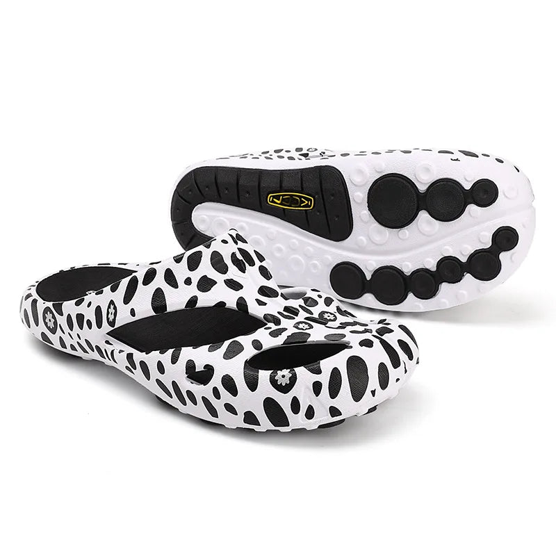 Wangkeen Shanti Outdoor Casual Beach Sandals Breathable Comfortable Men's Women's Trekking Shoes PVC Upper Flat Heel Printed...
