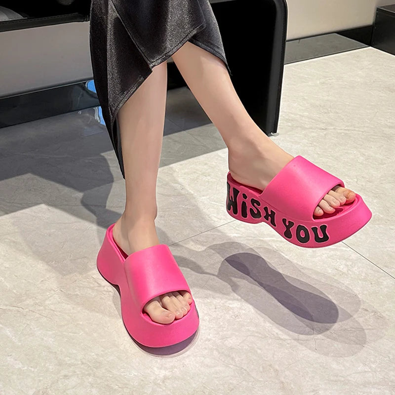 2025 New Trend Conciser Summer Ladies' Shoes Outdoors Cosy Slides Soft Sole Pantshoes Home Sandals For Women Slippers Flip Flops