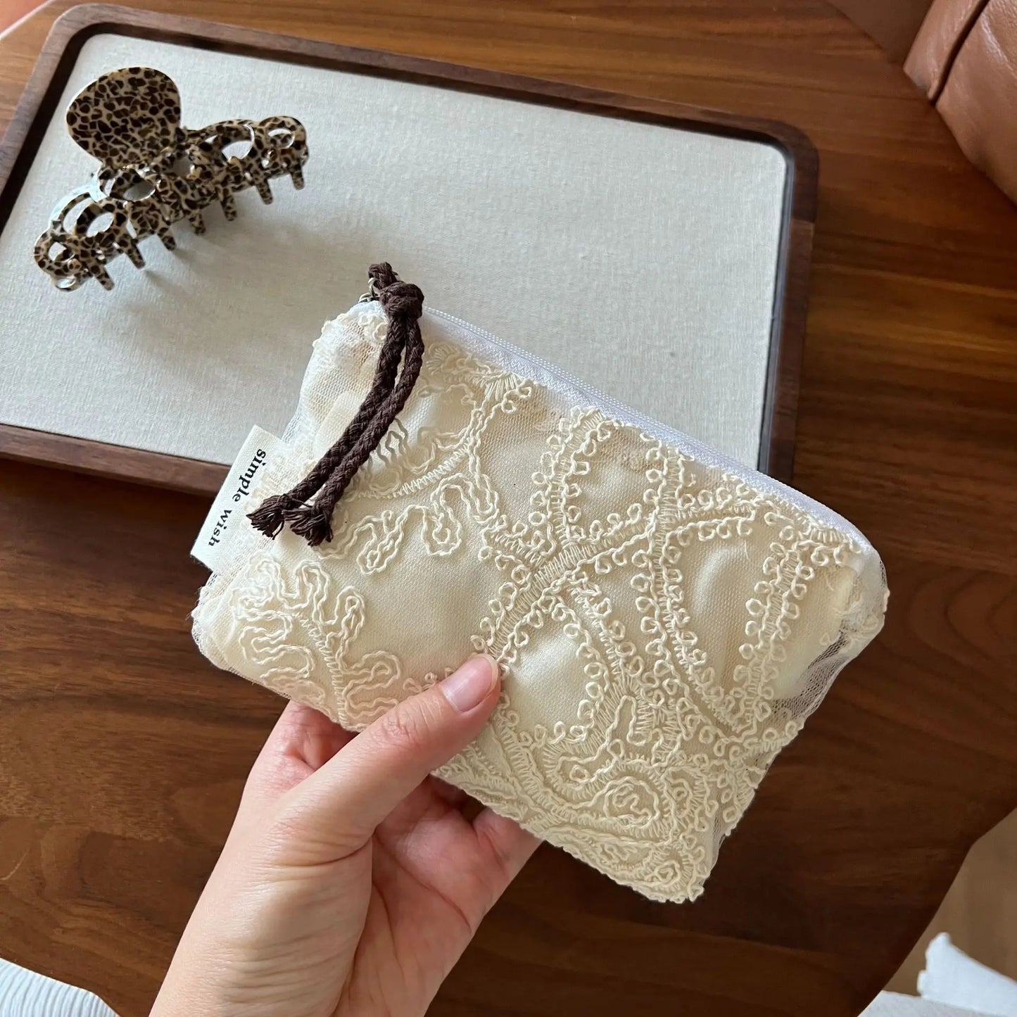 Retro Lace Embroidery Mini Makeup Bag Zipper Coin Purse Coins Wallet Small Cosmetics Organizer Sanitary Pad Pouch Card Holders