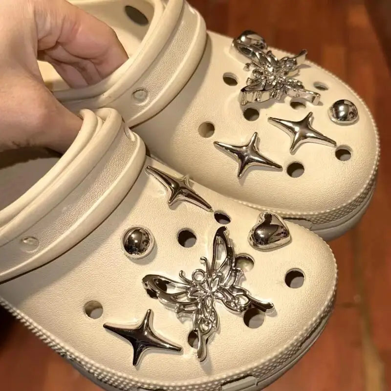Luxury Y2K Metal Butterfly Designer Shoe Charms Set Summer 2026 Gothic Spider Clogs Sandals Accessories DIY Shoes Decorations
