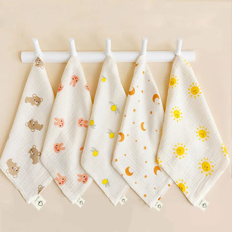4pcs New Baby Washcloth Newborn Burp Cloth Square Towels Cute Koala Bear Pure Cotton Soft Absorbent Gauze Cotton Baby Towels