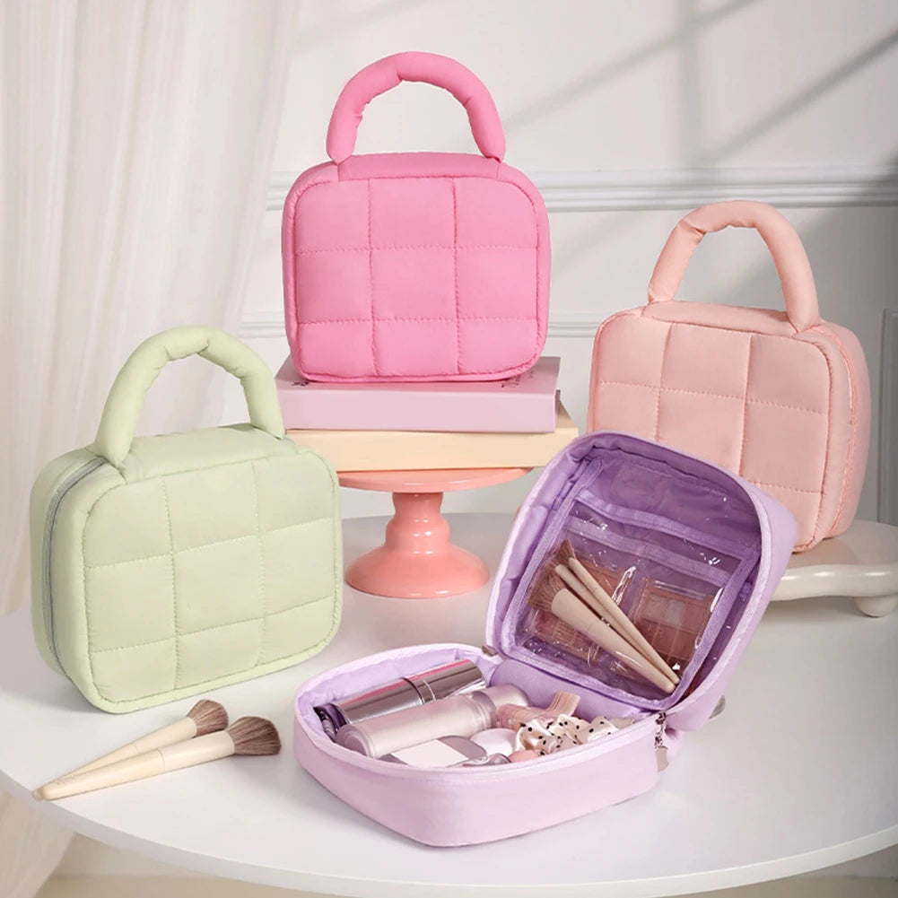 Cosmetic Bag Puffy Travel Toiletry Pouch Checkered Zipper Bag Women Quilted Makeup Bag Makeup Organizer Bag for Woemn Girl