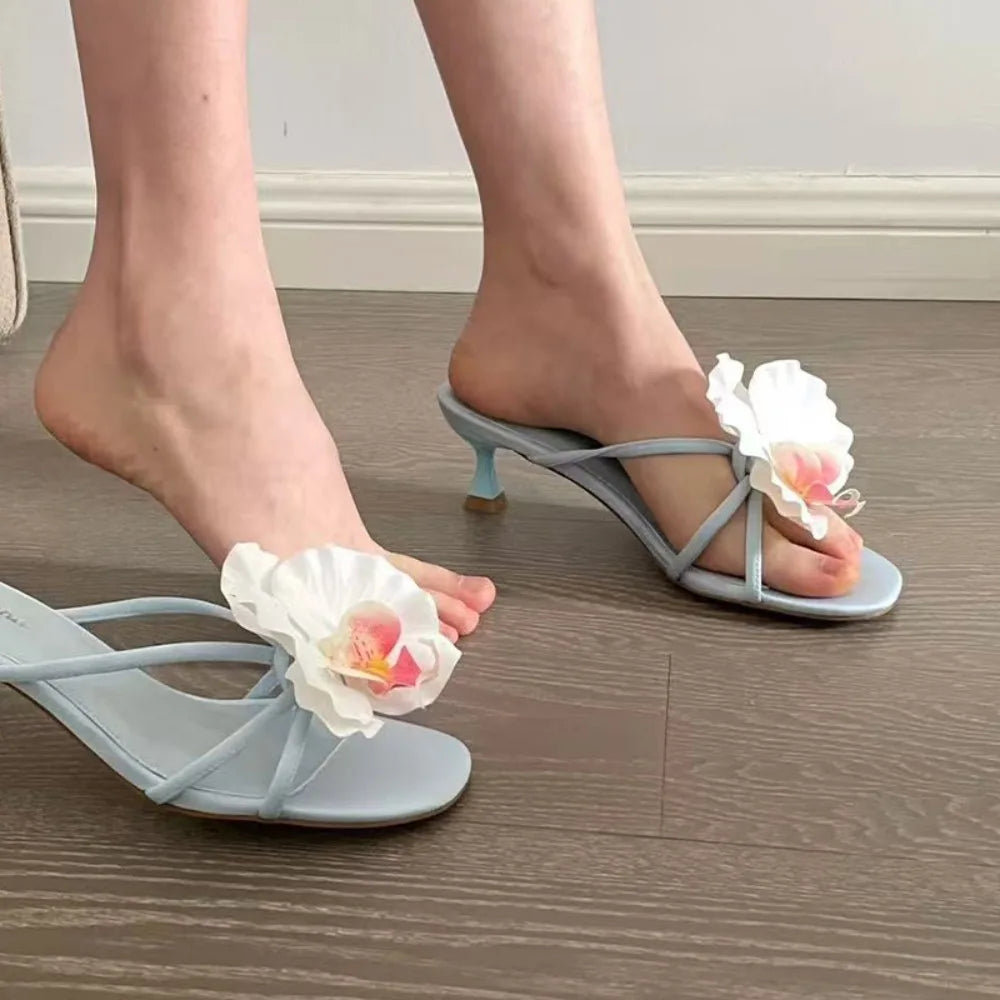 1Pair Thai Fairy Butterfly Flower Shoe Buckles Phalaenopsis Shoe Flower Sandals Sweet Butterfly Orchid Shoe Accessory Shoe Clips