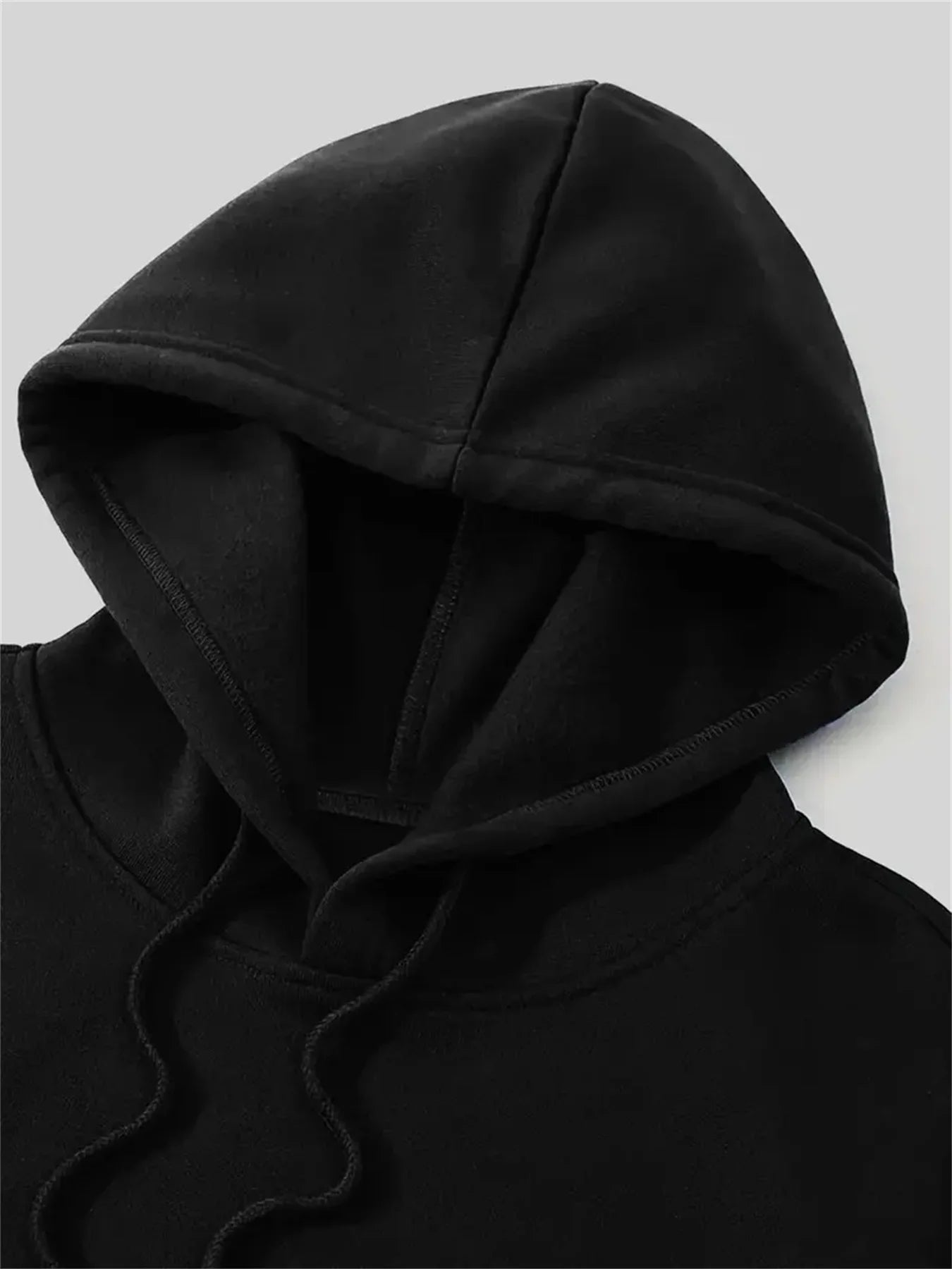 Men's autumn and winter casual fashion loose geometric print long sleeved hooded sweatshirt warm pullover