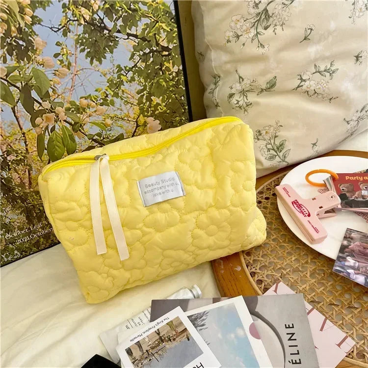 Flower Pattern Women Makeup Bag Toiletries Cosmetic Organizer Zipper Bag Travel Wash Pouch Cosmetic Bag Make Up Bags