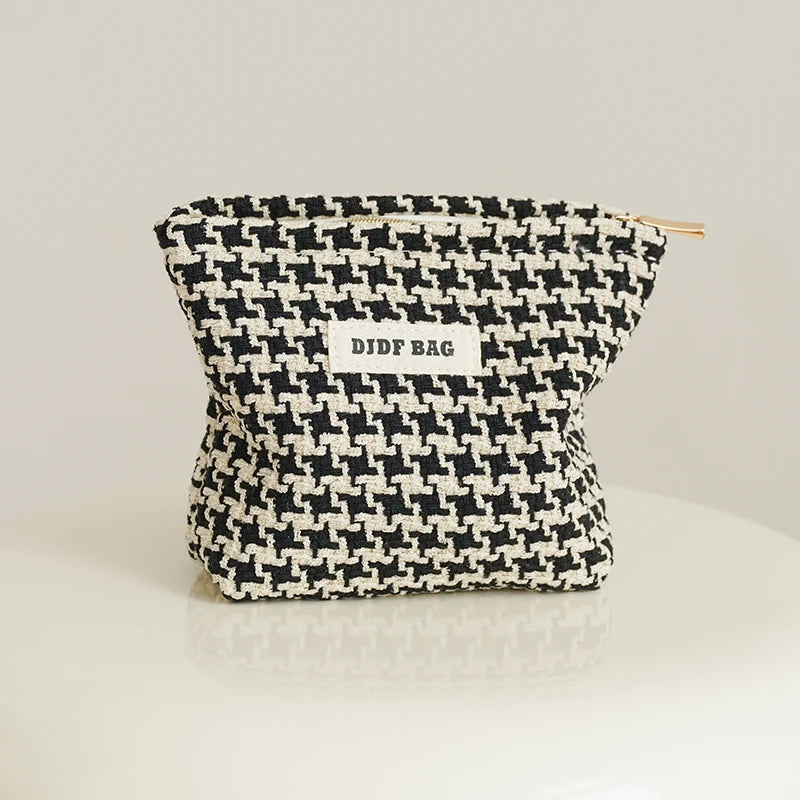 DJDF Black & White Line Women's Small Makeup Bag Canvas Zipper Portable Sanitary Napkin Storage Bag Simple Carry-On Coin Purse