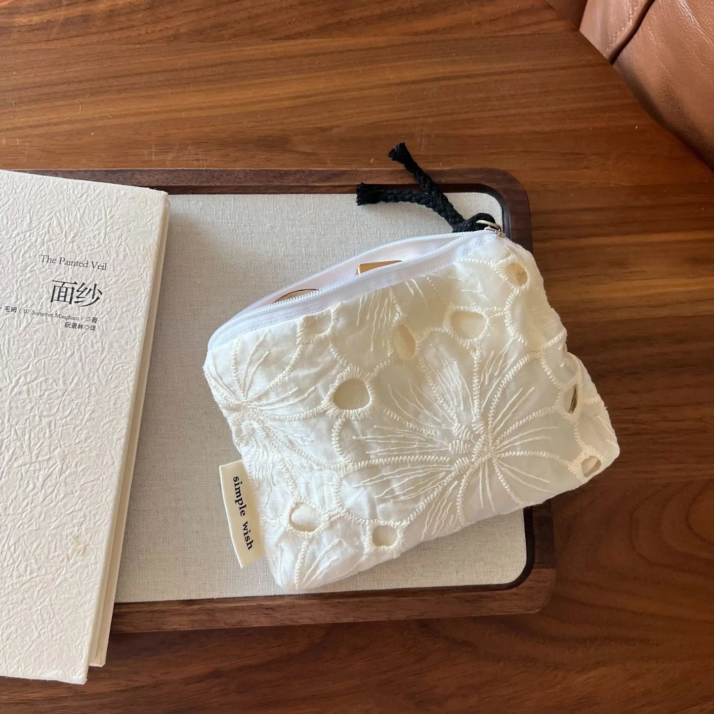 Retro Lace Embroidery Mini Makeup Bag Zipper Coin Purse Coins Wallet Small Cosmetics Organizer Sanitary Pad Pouch Card Holders