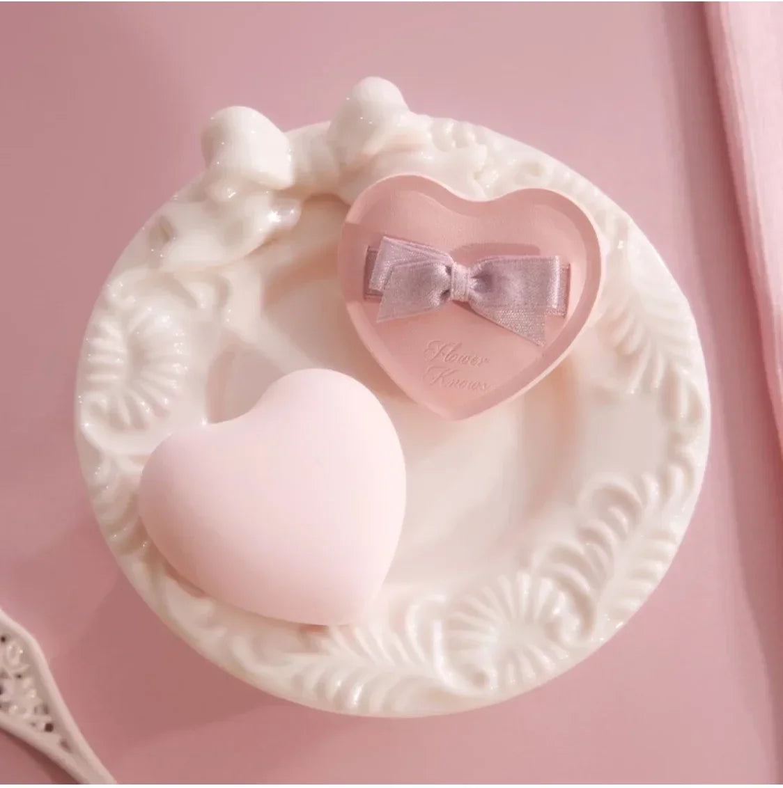 Flower KnowX Alibae joint limited series love air cushion powder puff blush brush makeup tool
