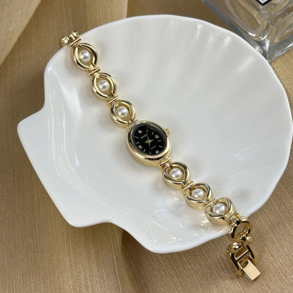 Fashion Women Watch Vintage Pearl Inlaid Strap Bracelet Watch Luxury Gift Ladies Quartz Watches Oval Dial Wristwatches