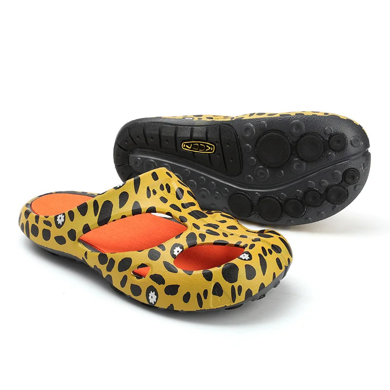 Wangkeen Shanti Outdoor Casual Beach Sandals Breathable Comfortable Men's Women's Trekking Shoes PVC Upper Flat Heel Printed...