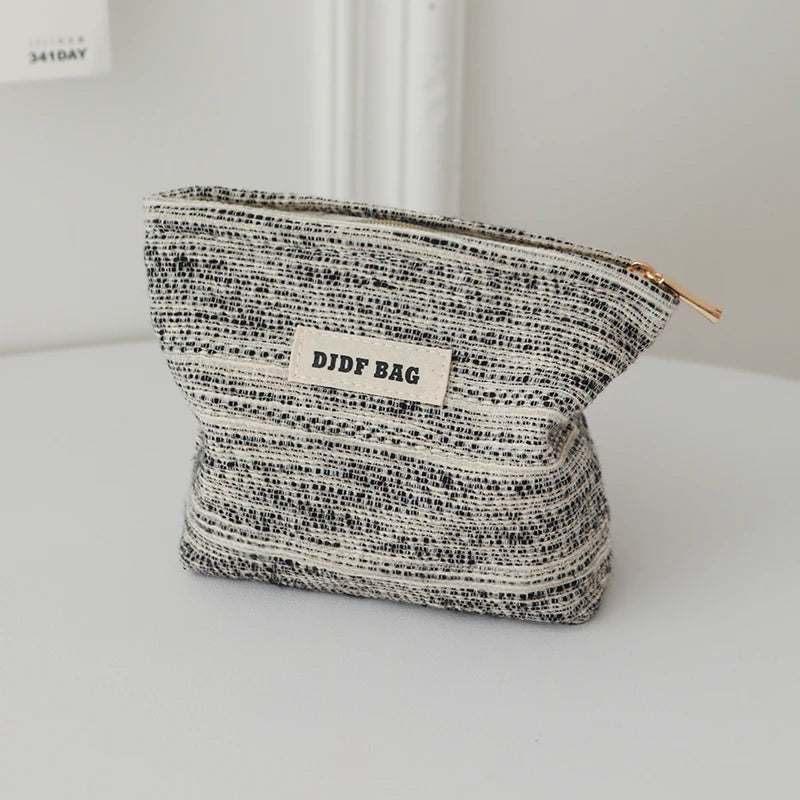 DJDF Black & White Line Women's Small Makeup Bag Canvas Zipper Portable Sanitary Napkin Storage Bag Simple Carry-On Coin Purse