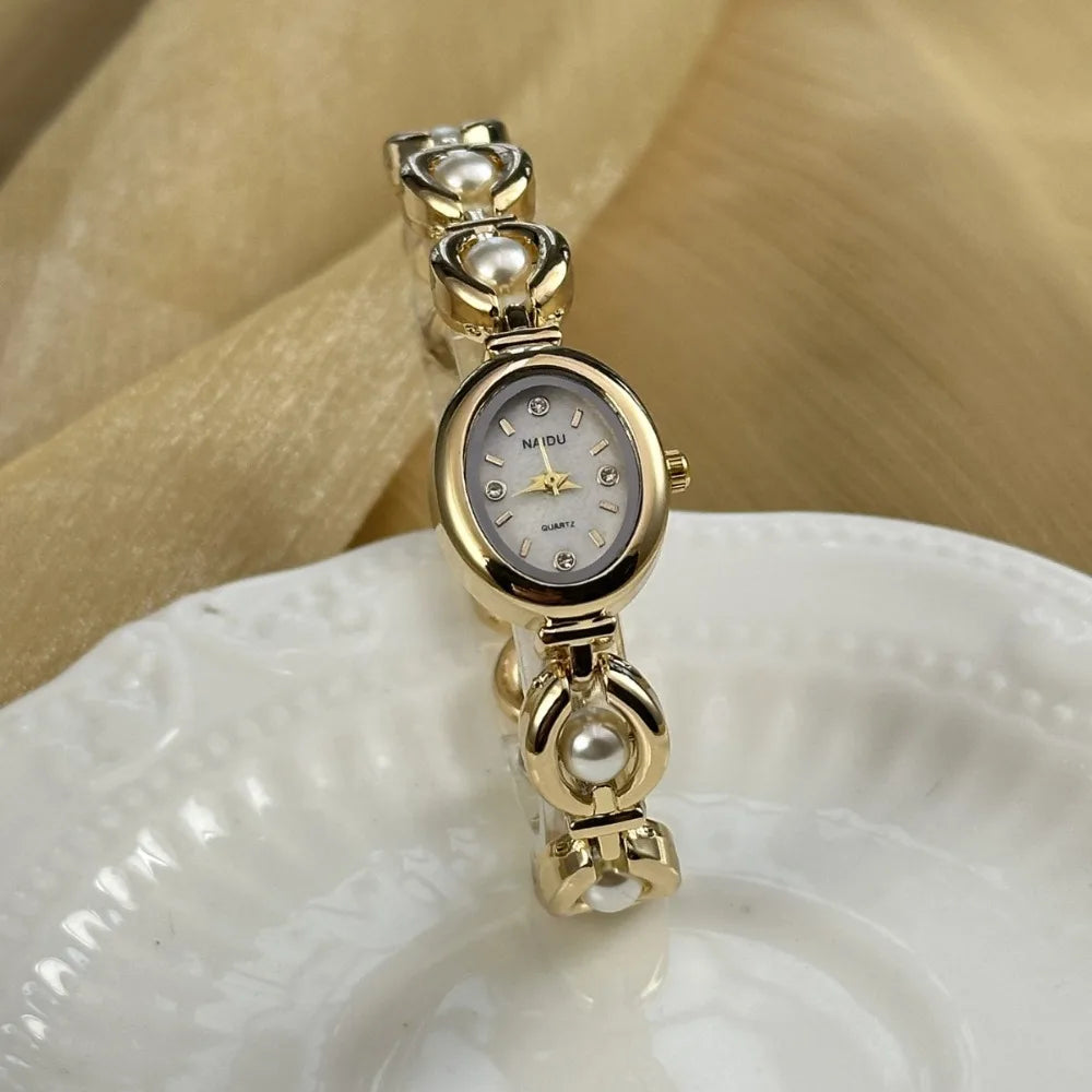 Fashion Women Watch Vintage Pearl Inlaid Strap Bracelet Watch Luxury Gift Ladies Quartz Watches Oval Dial Wristwatches