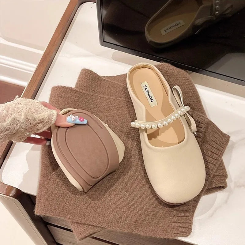 Gentle flat-soled soft-bottomed closed-toe half-slipper women's outer wear new style spring and summer sandals Mary Jane