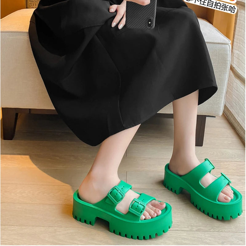 Summer Women Slippers Platform Clogs Garden Shoes Outdoor Beach Sandals Female Casual Indoor Home Bathroom Slides Chunky Mules