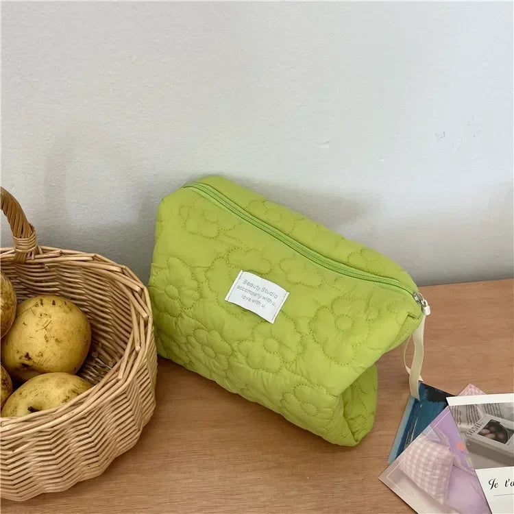 Flower Pattern Women Makeup Bag Toiletries Cosmetic Organizer Zipper Bag Travel Wash Pouch Cosmetic Bag Make Up Bags
