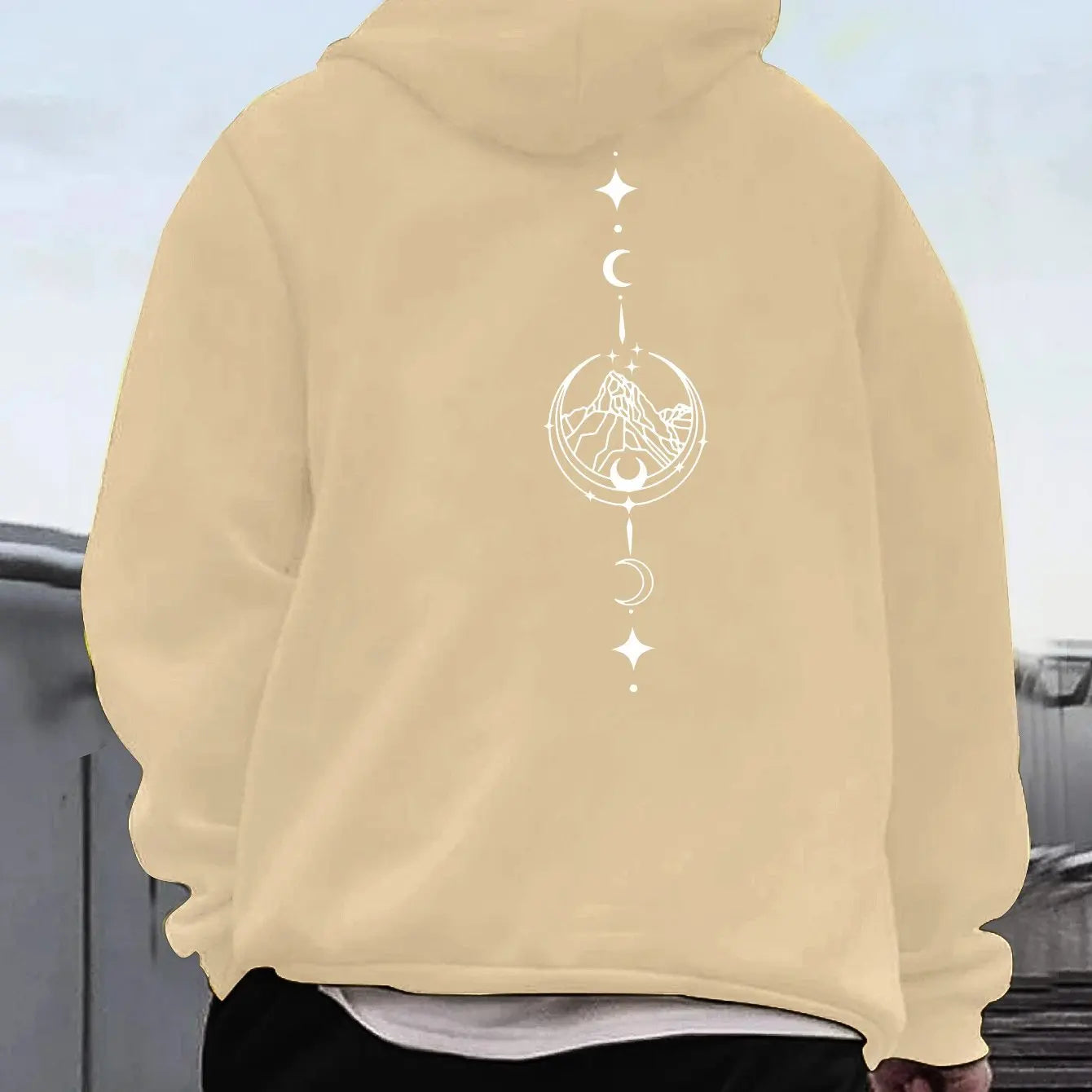 Men's autumn and winter casual fashion loose geometric print long sleeved hooded sweatshirt warm pullover