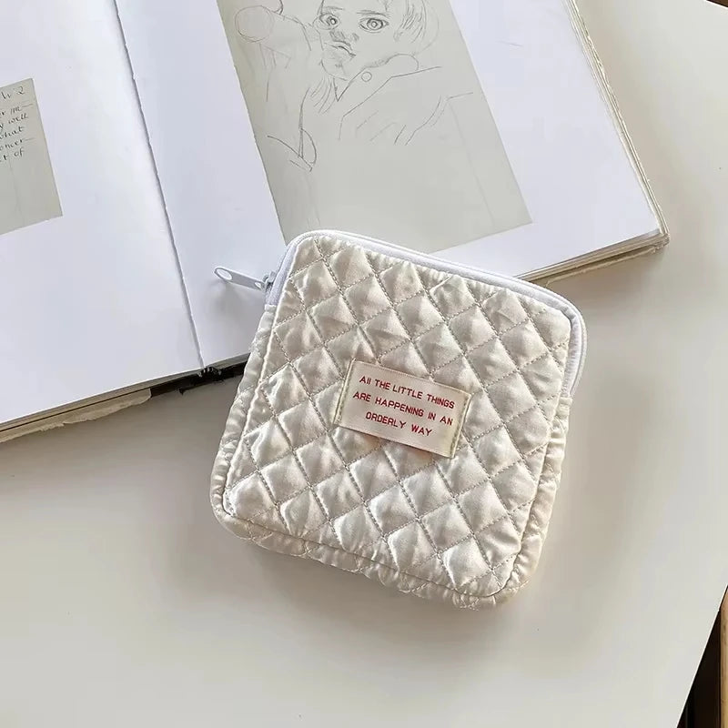 Cute Soft Square Cosmetic Bags Small Toiletry Makeup Organizer Travel Portable Tampon Headphone Card Coin Money Storage Bags