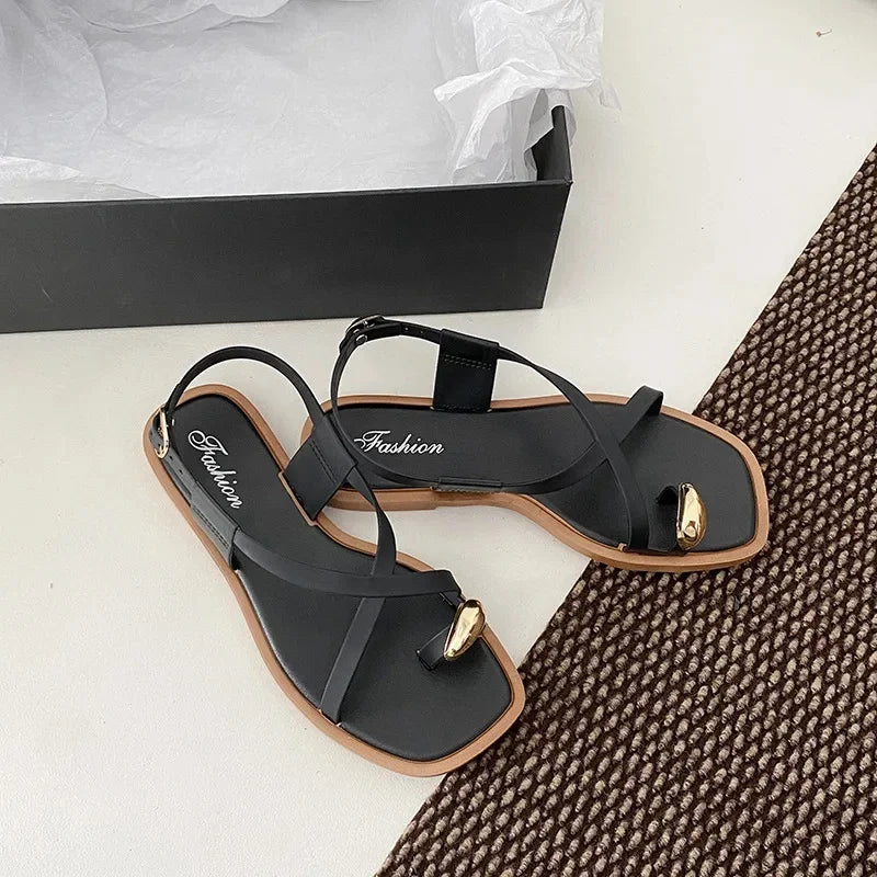 2024 New Women's Summer Outdoor Wear French Style Flat Bottom Sandals High Quality PVC Material Adults Roman Style Slippers