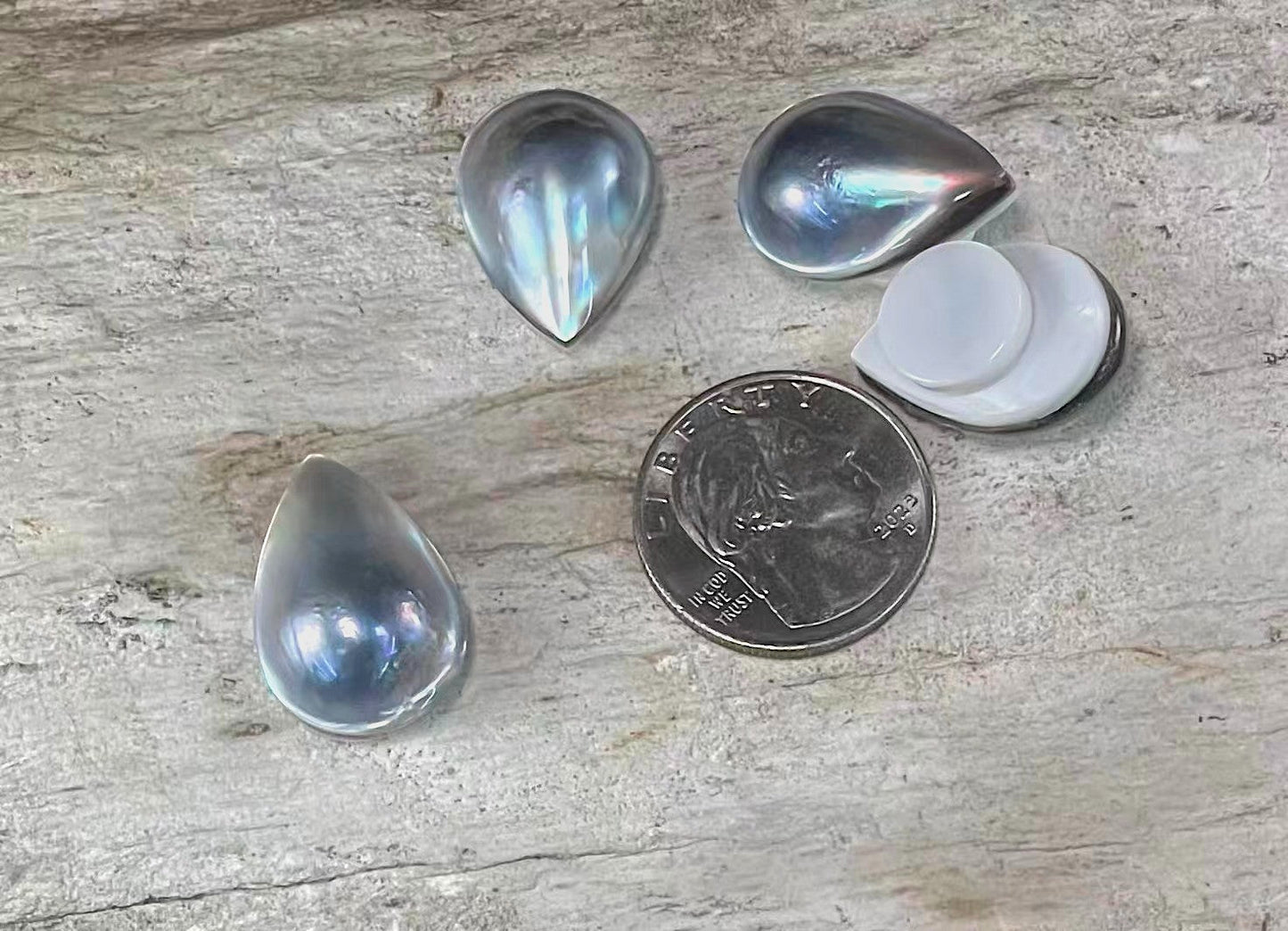 Mabe Pearl Earring, Teardrop & Heart Shape, Magnetic Earring clip on Non Pierced, Pair Earring, w/  Mother of Pearl Magnets clip Earrings